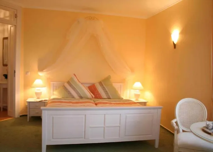 Germania, 12 R 12 L Apartament *